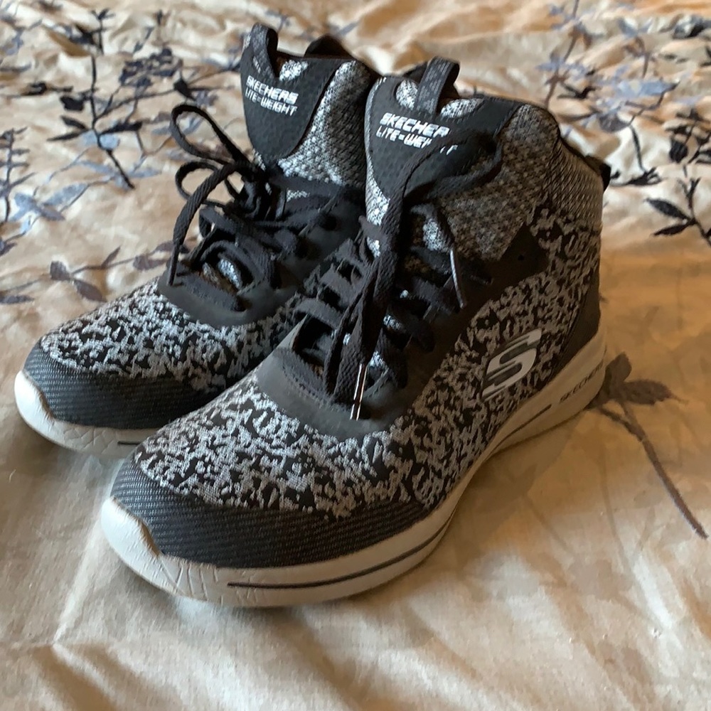 Skechers lite-weight high tops